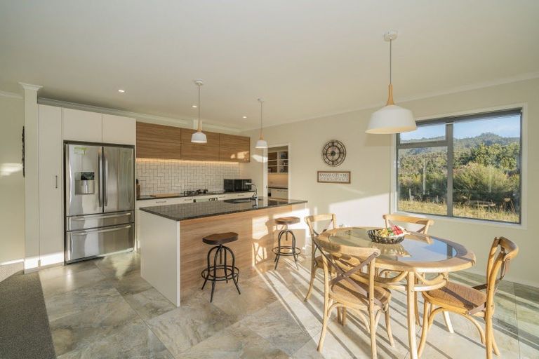 Photo of property in 130b Silverstream Falls Row, Whenuakite, Whitianga, 3591