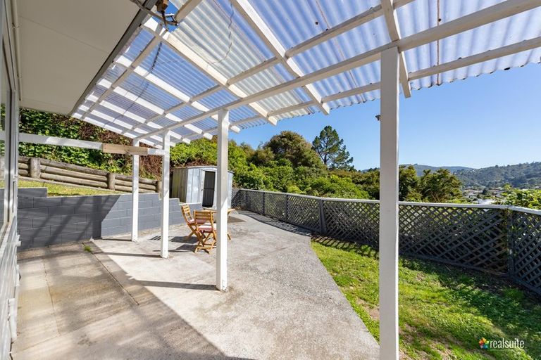 Photo of property in 99a Bird Grove, Stokes Valley, Lower Hutt, 5019