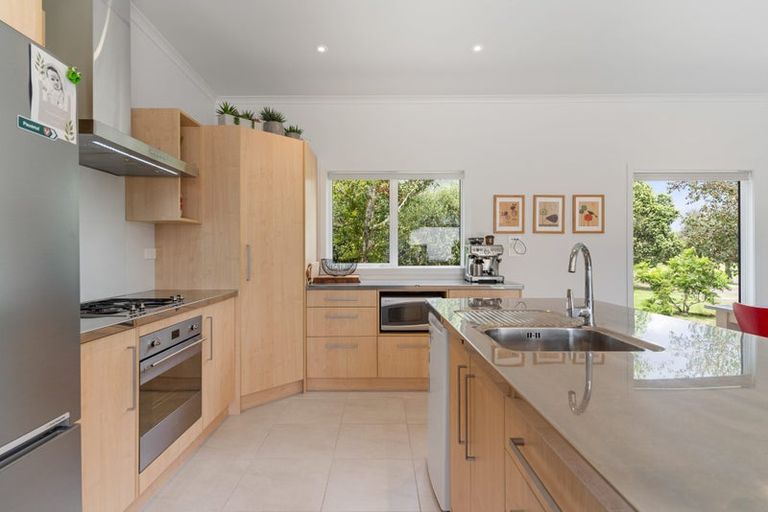 Photo of property in 99 Vista Paku, Pauanui, Hikuai, 3579