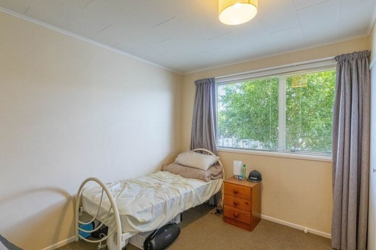 Photo of property in 27 Dockery Avenue, Onekawa, Napier, 4110
