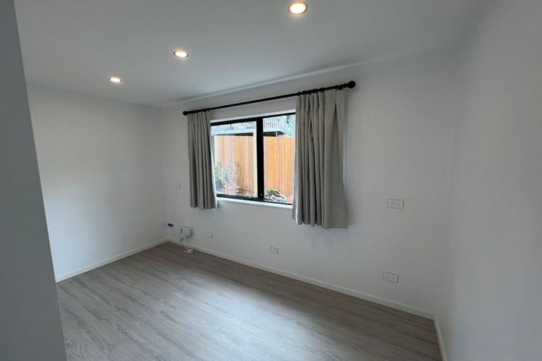 Photo of property in 3 Kerria Place, Sunnynook, Auckland, 0620