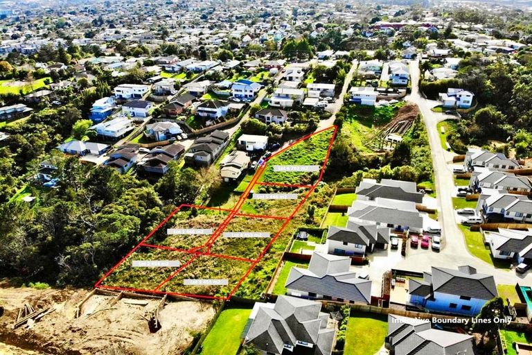 Photo of property in 121d Sunnyside Road, Sunnyvale, Auckland, 0612