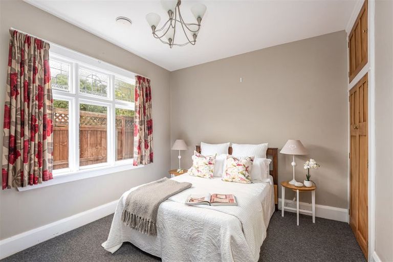 Photo of property in 16 Ford Road, Opawa, Christchurch, 8023