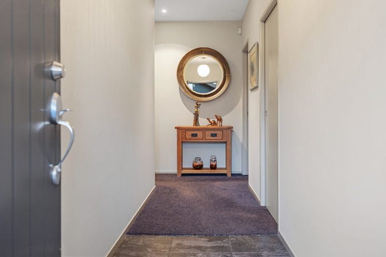 Photo of property in 43 Bridgewater Way, Pyes Pa, Tauranga, 3112