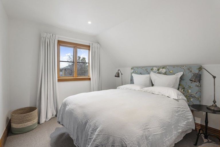 Photo of property in 235 Ilam Road, Ilam, Christchurch, 8041