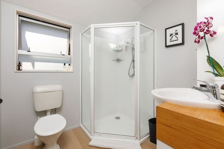 Photo of property in 88c Coronation Road, Hillcrest, Auckland, 0627