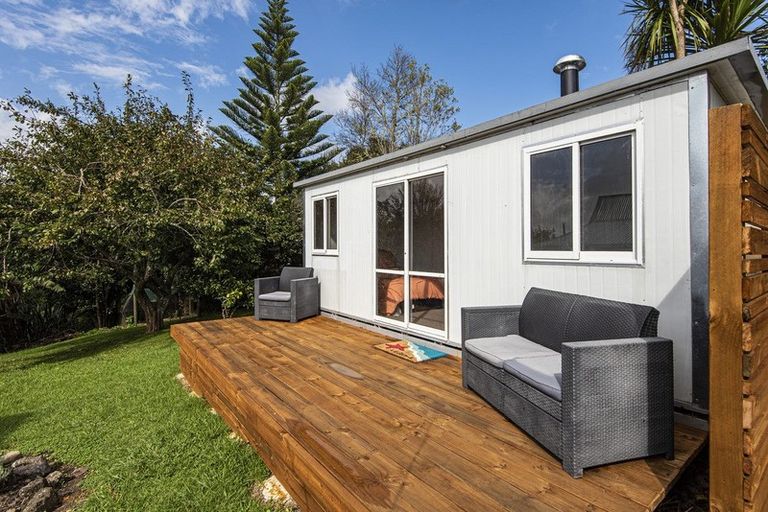 Photo of property in 45 View Road, Hikurangi, 0114