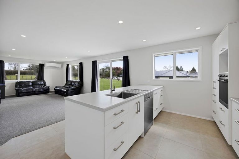 Photo of property in 207c Regan Street, Stratford, 4332