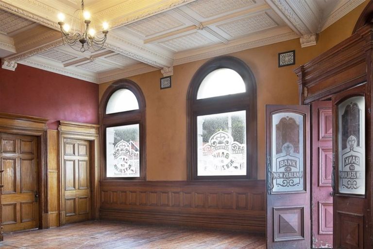 Photo of property in 1 Kawakawa Street, Mangaweka, 4797