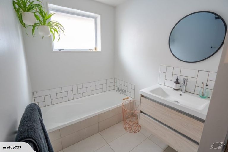 Photo of property in 2/50 Croydon Street, Sydenham, Christchurch, 8023