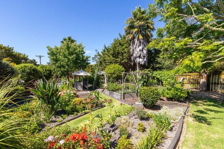 Photo of property in 77 School Road, Wellsford, 0900