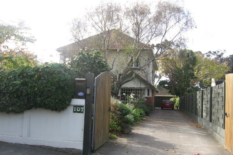 Photo of property in 107 Woburn Road, Woburn, Lower Hutt, 5010