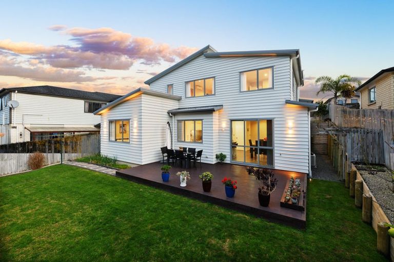 Photo of property in 10 Sauvignon Avenue, Ranui, Auckland, 0612