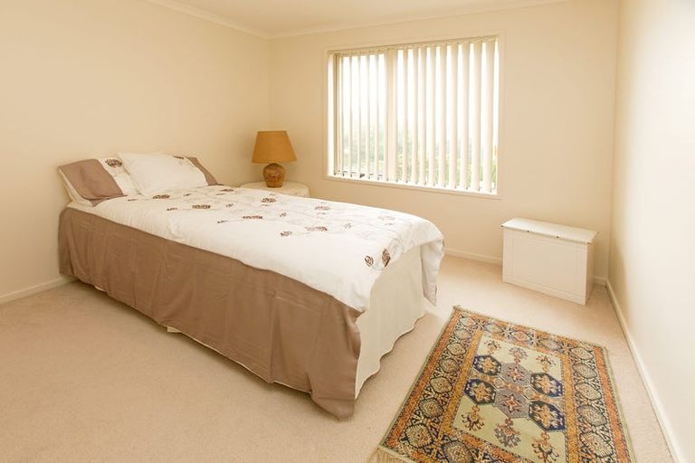 Photo of property in 54 Elan Place, Stanmore Bay, Whangaparaoa, 0932