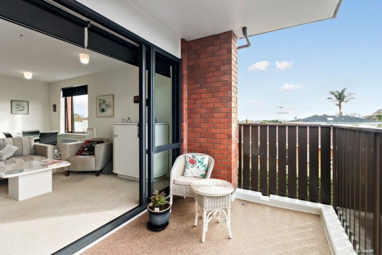 Photo of property in 103/104 Edinburgh Street, Pukekohe, 2120