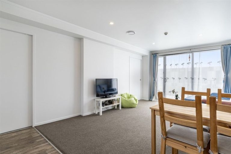 Photo of property in 8/18 Ashley Place, Papamoa Beach, Papamoa, 3118