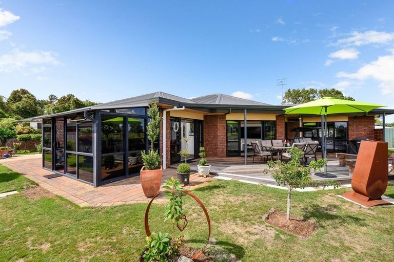 Photo of property in 22 Reynolds Drive, Glenview, Hamilton, 3206