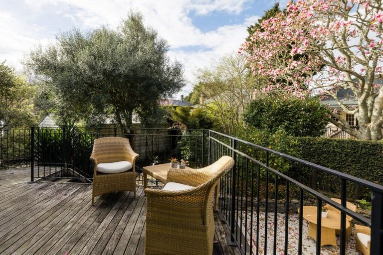 Photo of property in 218 River Road, Claudelands, Hamilton, 3214