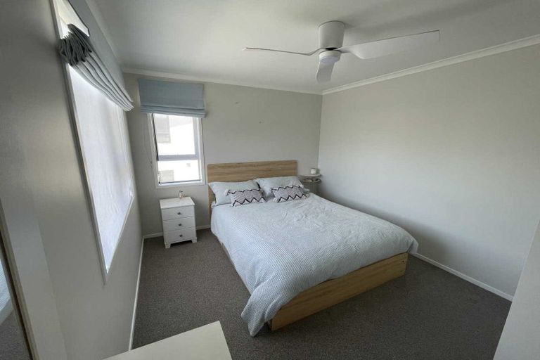 Photo of property in 31 Discovery Place, Marfell, New Plymouth, 4310