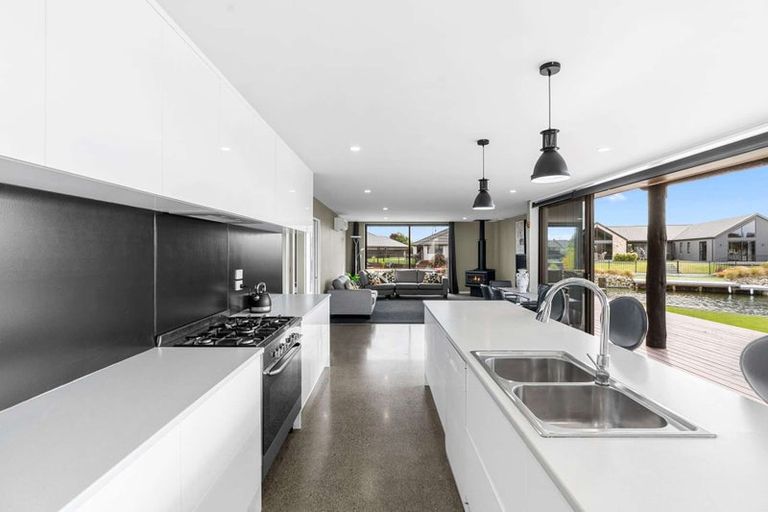 Photo of property in 8 Halston Close, Huntingdon, Ashburton, 7774