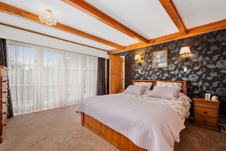 Photo of property in 99 Manuka Street, Stokes Valley, Lower Hutt, 5019