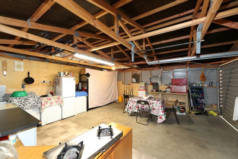 Photo of property in 16 Arklow Place, Flaxmere, Hastings, 4120