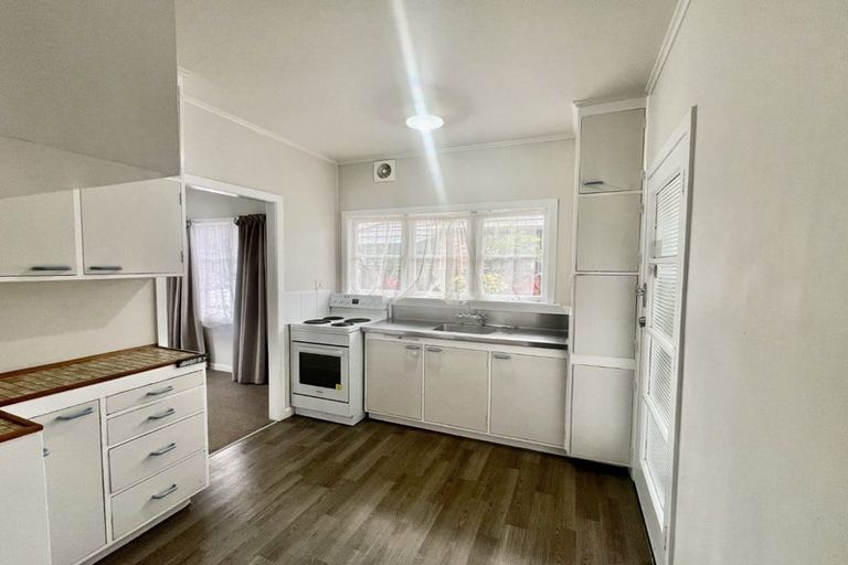 Photo of property in 1/18 Elizabeth Avenue, Papatoetoe, Auckland, 2025