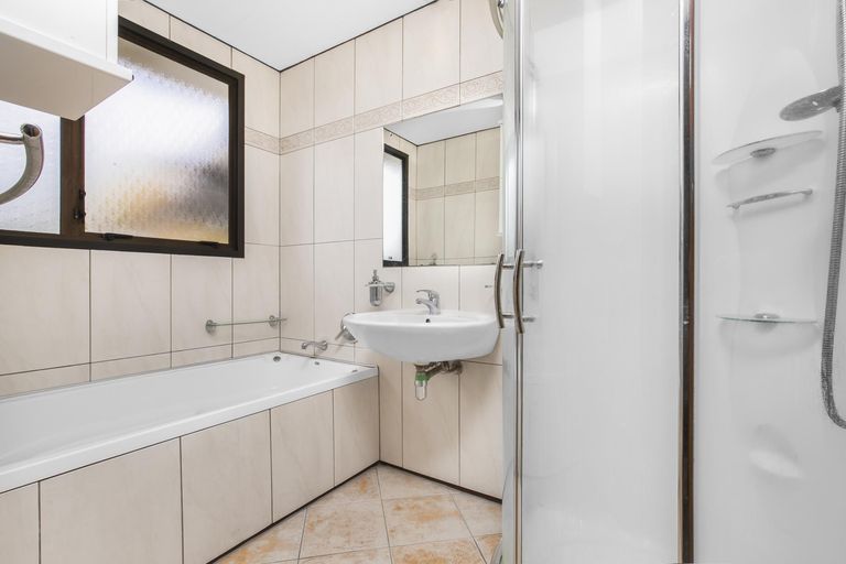 Photo of property in 58a Christmas Road, Manurewa, Auckland, 2102