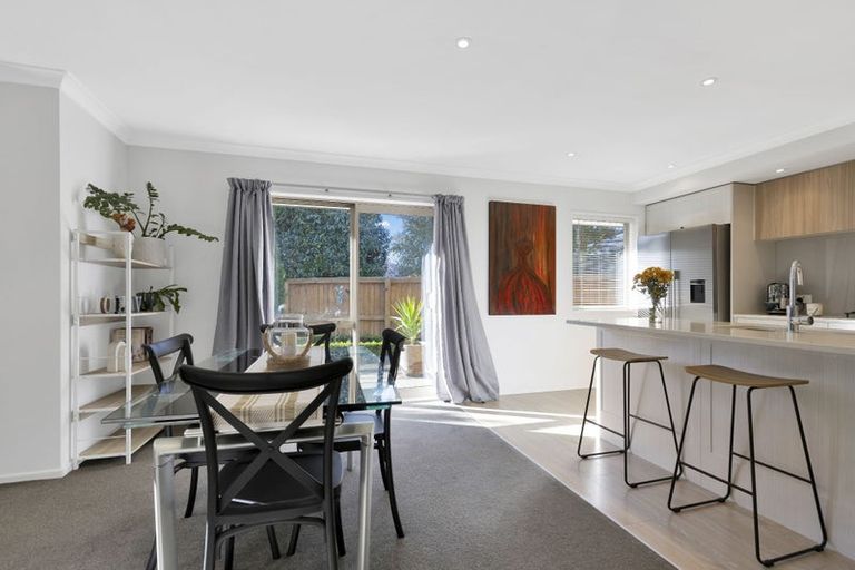 Photo of property in 19 Franklin Drive, Rangiora, 7400