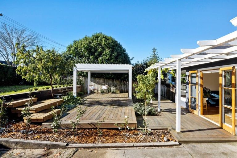 Photo of property in 325 River Road, Claudelands, Hamilton, 3214