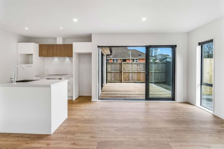 Photo of property in 21 Quinns Road, Shirley, Christchurch, 8013