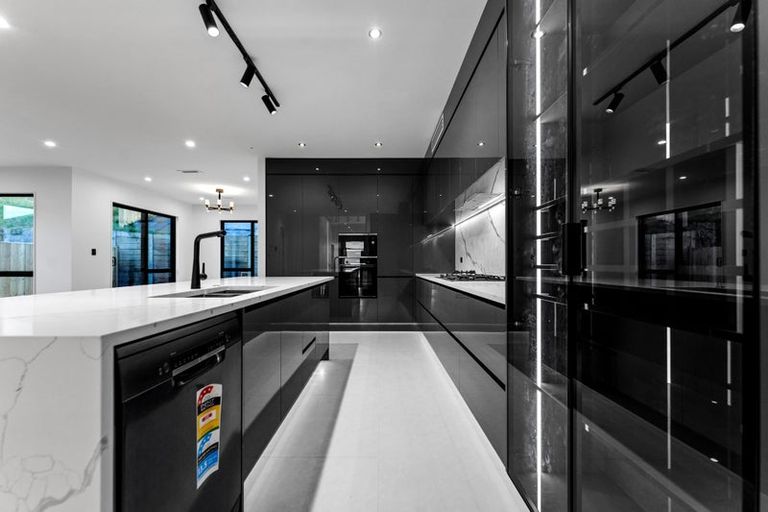 Photo of property in 37 Hing Street, Flat Bush, 2019