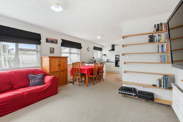 Photo of property in 6a Seddon Street, Glenholme, Rotorua, 3010