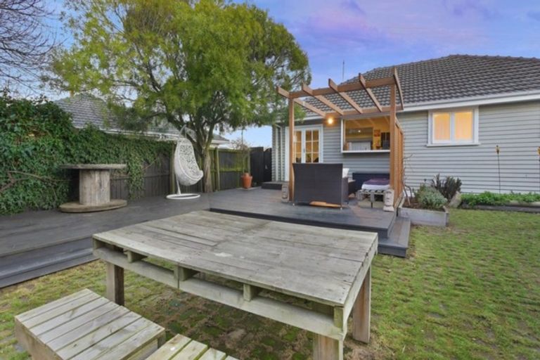 Photo of property in 16 Ariki Place, Hei Hei, Christchurch, 8042