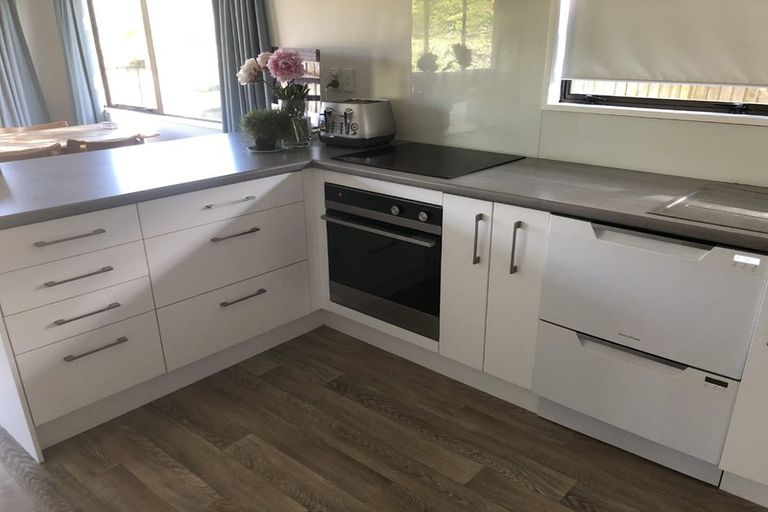 Photo of property in 37b Sylvania Drive, Matua, Tauranga, 3110