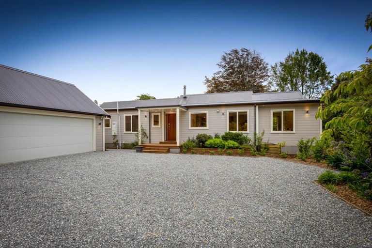 Photo of property in 216 Whincops Road, Halswell, Christchurch, 8025