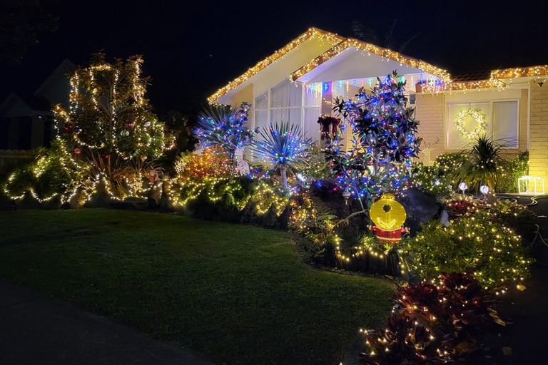 Photo of property in 136 Kilkenny Drive, East Tamaki Heights, Auckland, 2016