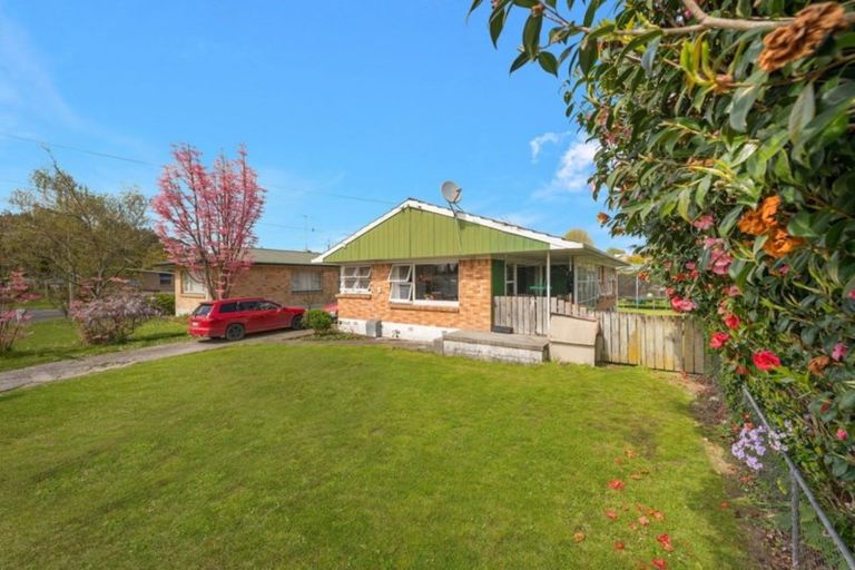Photo of property in 3 Panair Crescent, Hillcrest, Hamilton, 3216