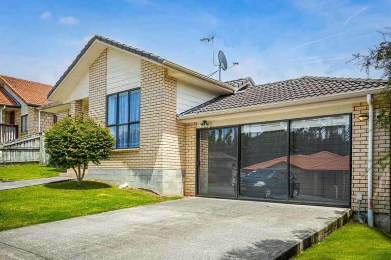 Photo of property in 11a Westglen Place, Ranui, Auckland, 0612