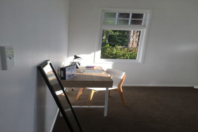 Photo of property in 34 Manson Street, Terrace End, Palmerston North, 4410