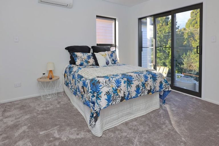 Photo of property in 538b Swanson Road, Ranui, Auckland, 0612