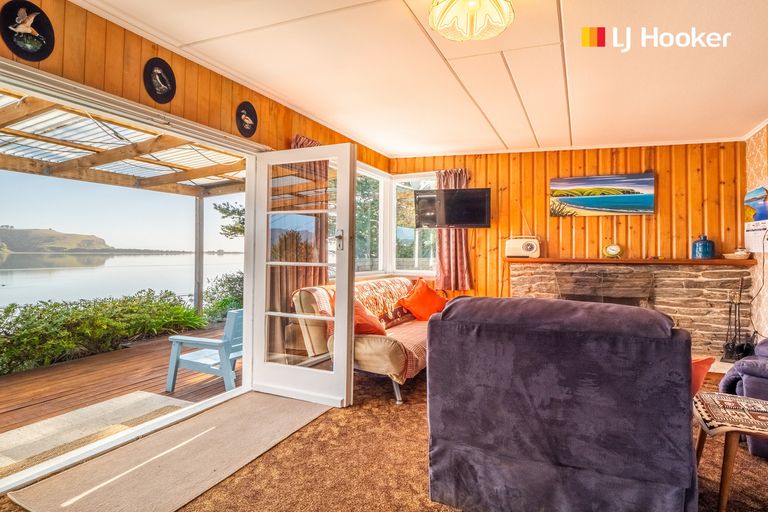 Photo of property in 28 Otakou Golf Course Road, Otakou, Dunedin, 9077