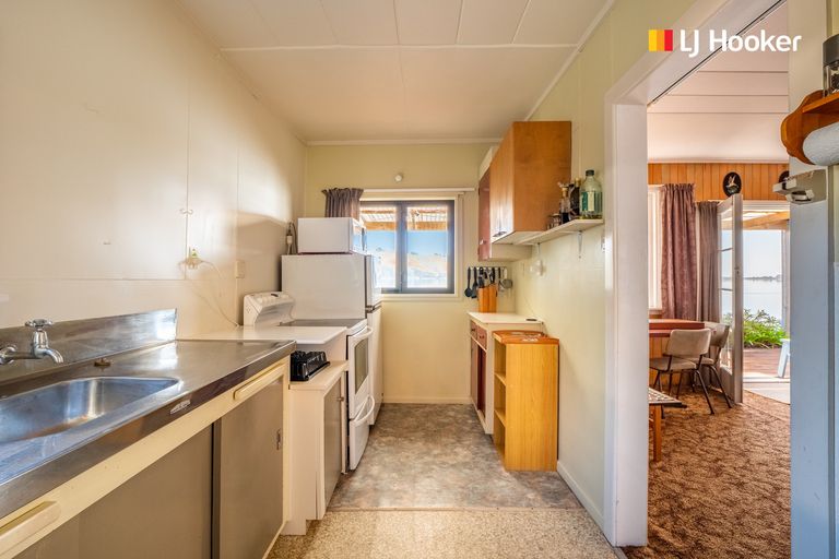 Photo of property in 28 Otakou Golf Course Road, Otakou, Dunedin, 9077