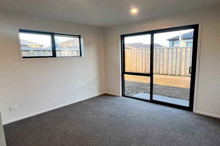 Photo of property in 114 Broadway Parade, Rolleston, 7615