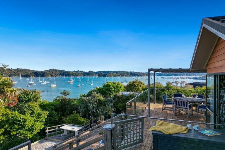 Photo of property in 15 Kakapu Road, Okiato, Russell, 0272