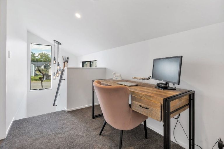 Photo of property in 3 Hirere Road, Whitford, Howick, 2571