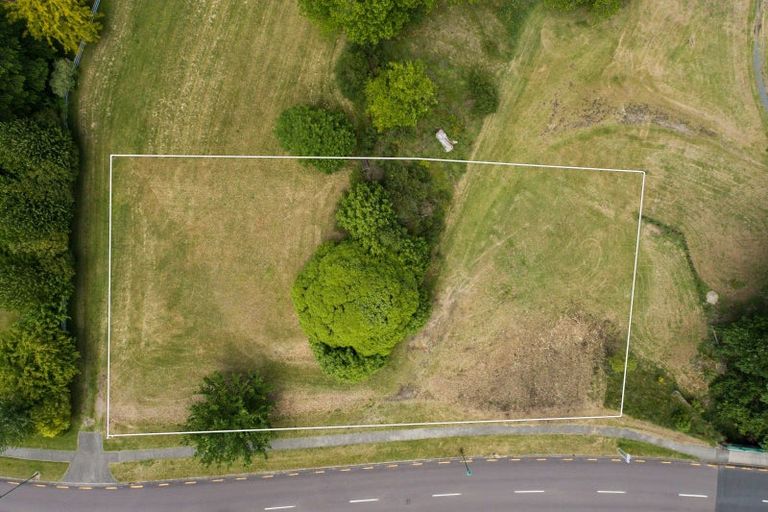 Photo of property in 63 Lisland Drive, Kinloch, Taupo, 3377