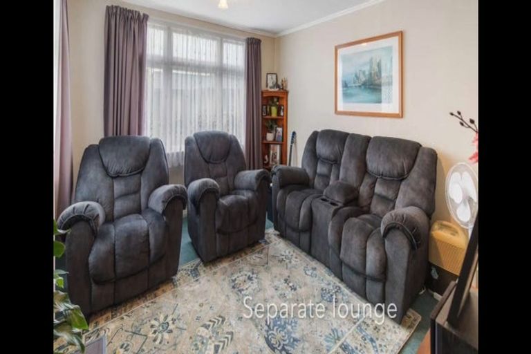 Photo of property in 4 Rosedale Place, Levin, 5510