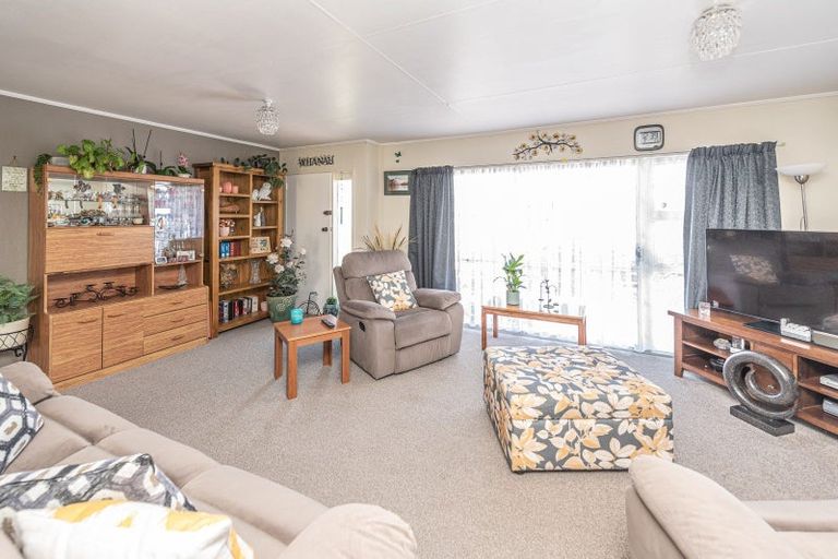 Photo of property in 15 Ward Street, Aramoho, Whanganui, 4500