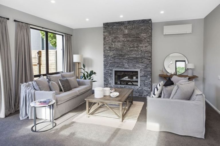 Photo of property in 32a Hewitts Road, Merivale, Christchurch, 8014